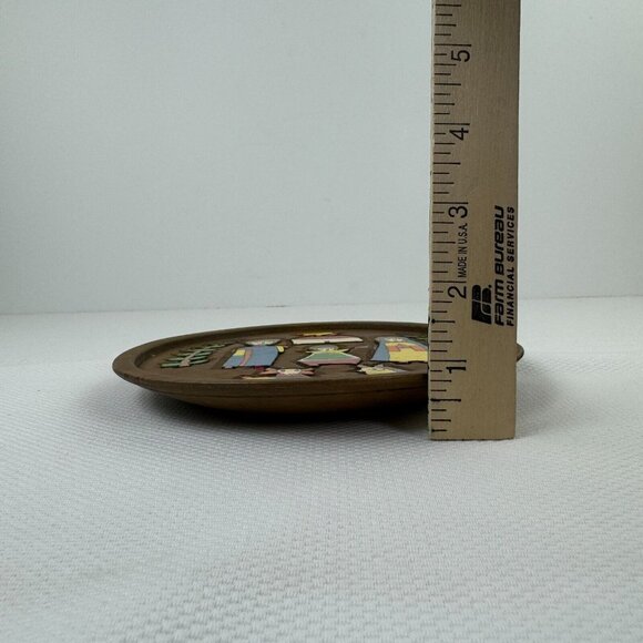 Hanging Wooden Plate Nativity Hand Painted Colorful Folk Art Handcrafted 7" - Picture 7 of 7